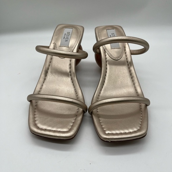 EUC Steve Madden Metallic Heels with Wooden Sphere Heel - Picture 2 of 9